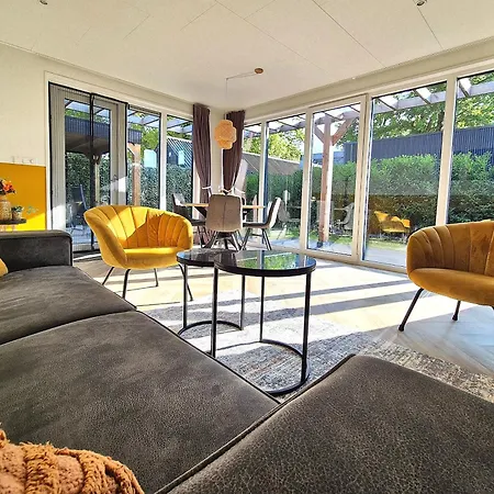 Luxe Natuurhuis 'veluwe De Bosvogel' Nyaraló Ermelo